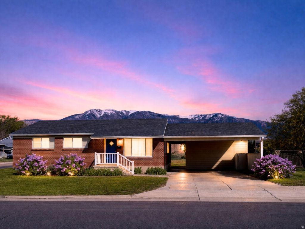 Photo of 4546 S 300 E, Washington Terrace, UT 84405 (MLS # 2145892)