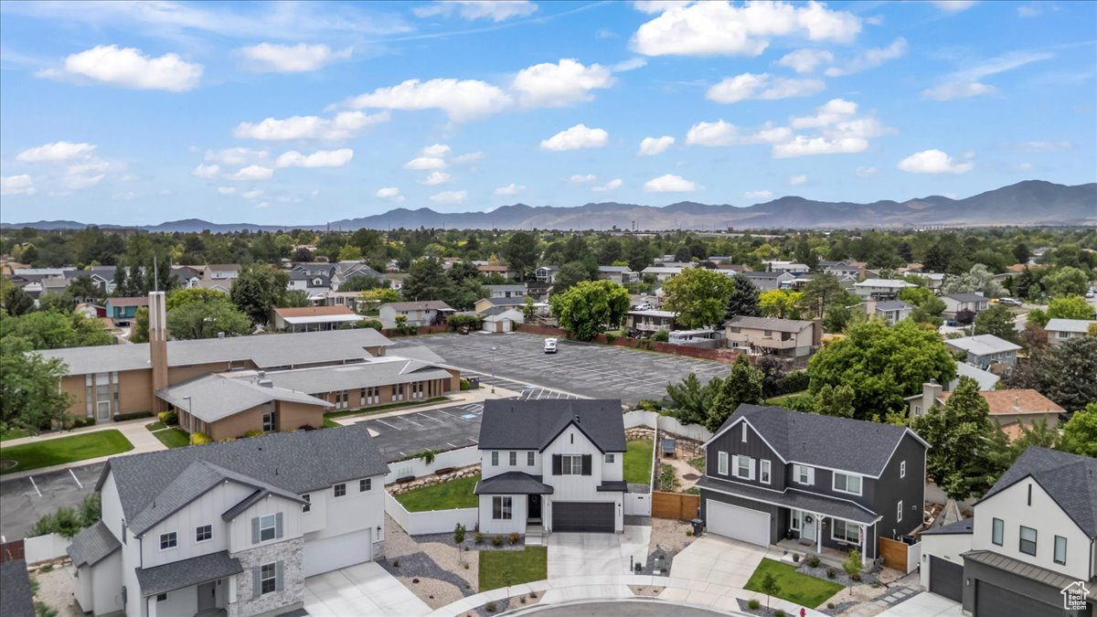 GT ESTATES - Residential