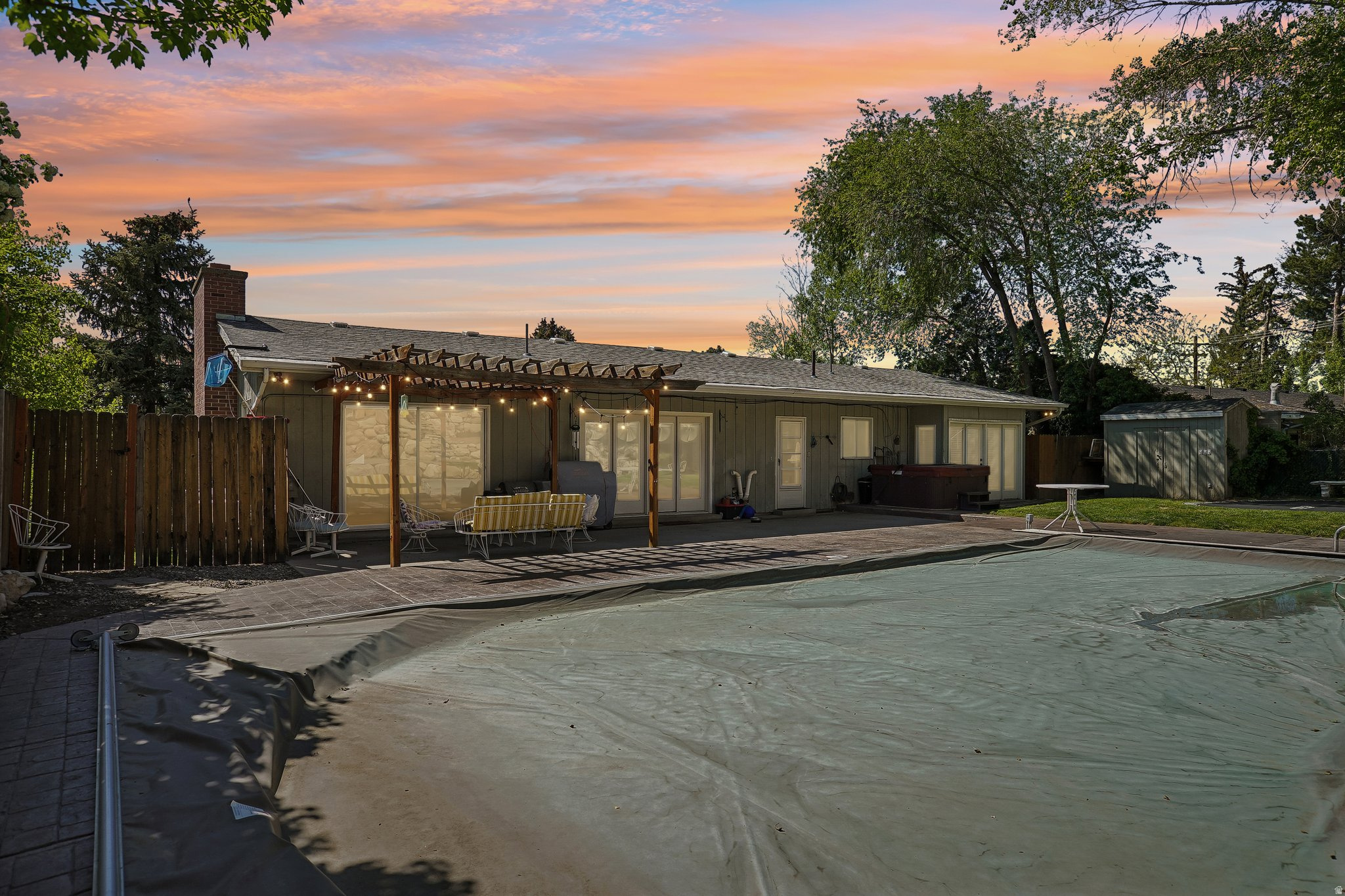 OAKCLIFF PARK - Residential