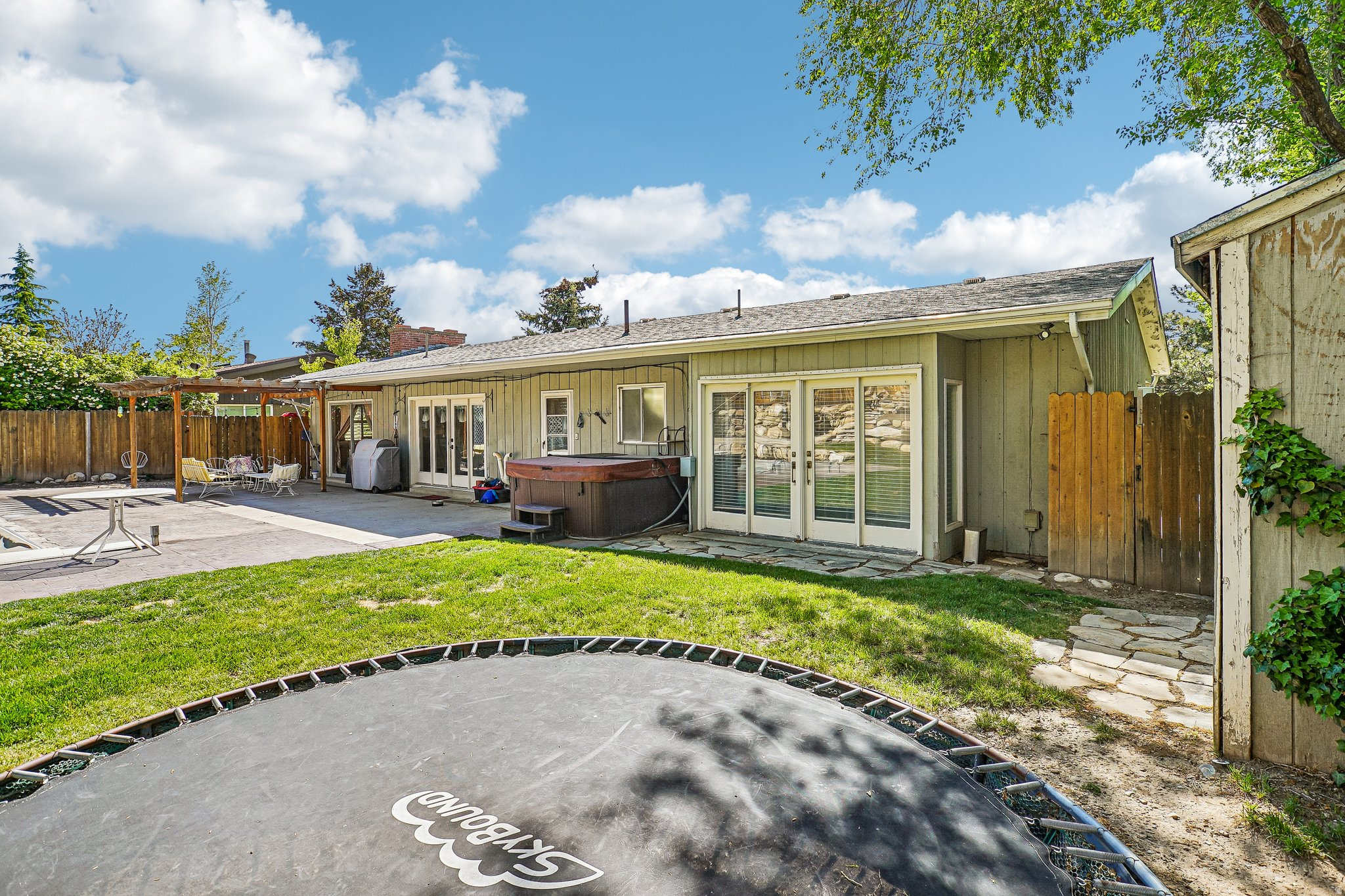 OAKCLIFF PARK - Residential