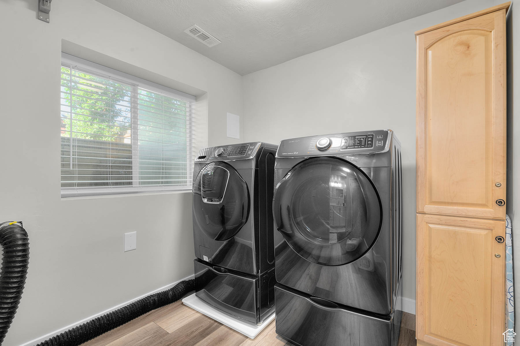 APRIL MEADOWS - Residential