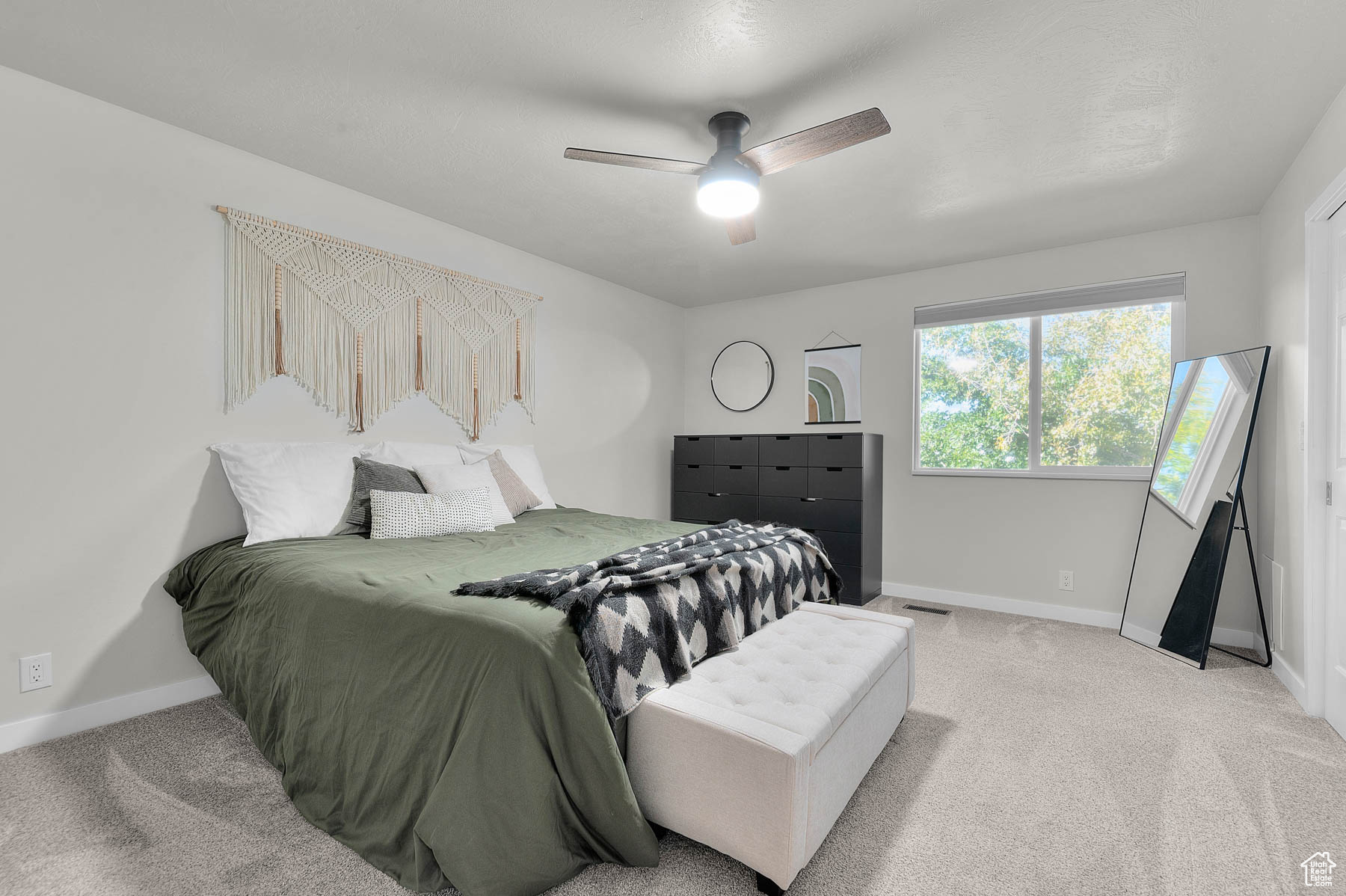 APRIL MEADOWS - Residential