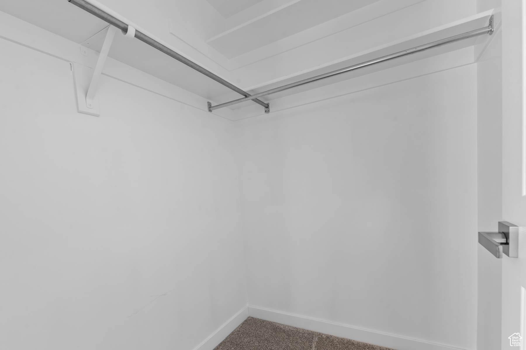 APRIL MEADOWS - Residential