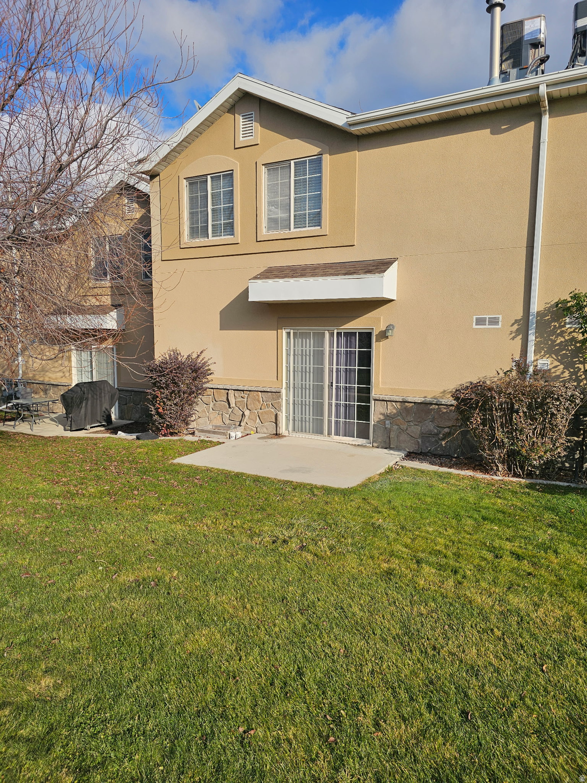 COMPASS COVE - Residential