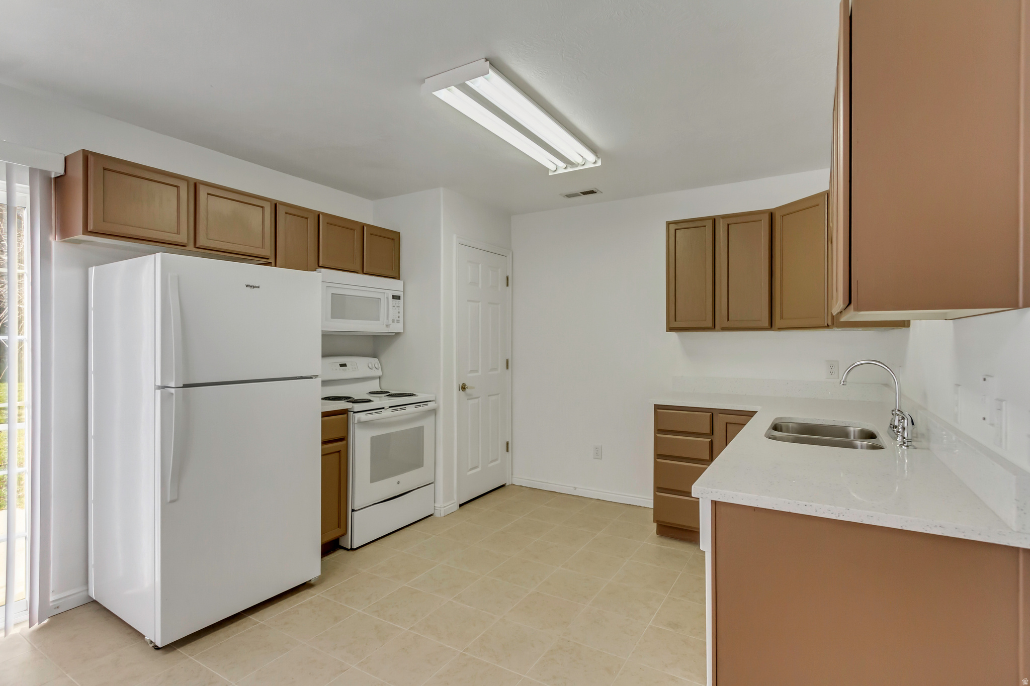 COMPASS COVE - Residential