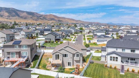 Tiny photo for 3344 S TIGER HERON DR #306, Saratoga Springs, UT 84045 (MLS # 2175411)