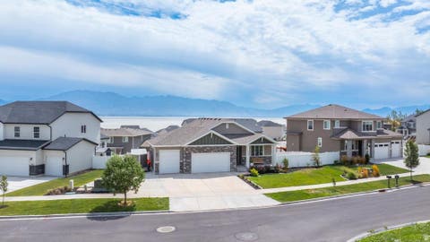 Tiny photo for 3344 S TIGER HERON DR #306, Saratoga Springs, UT 84045 (MLS # 2175411)