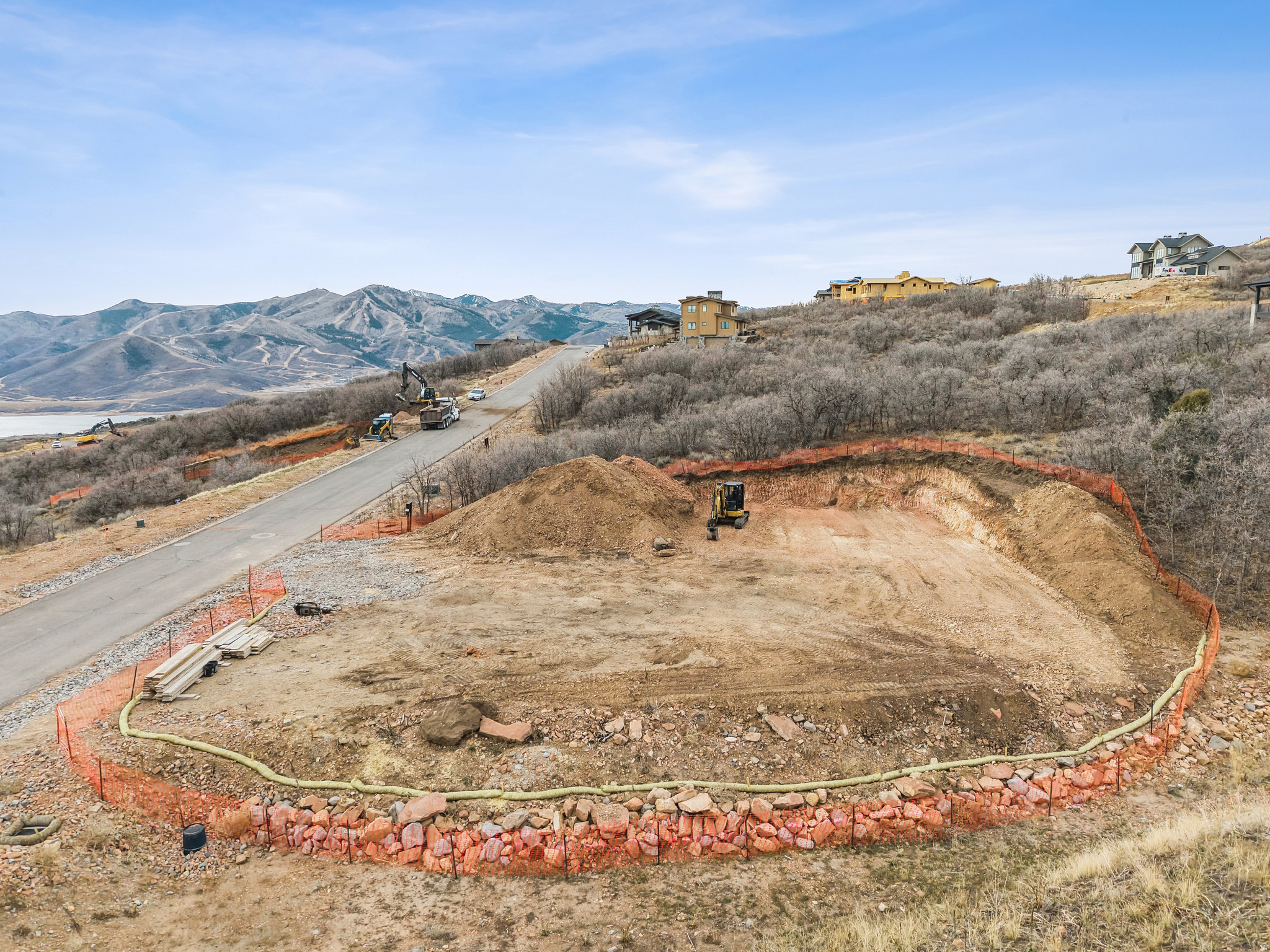 GOLDEN EAGLE - Residential