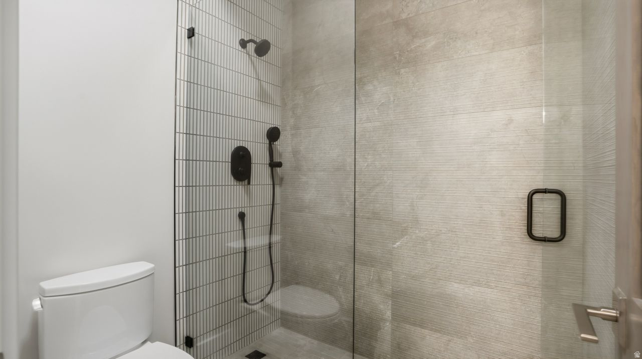 STEEPLE CHASE - Residential