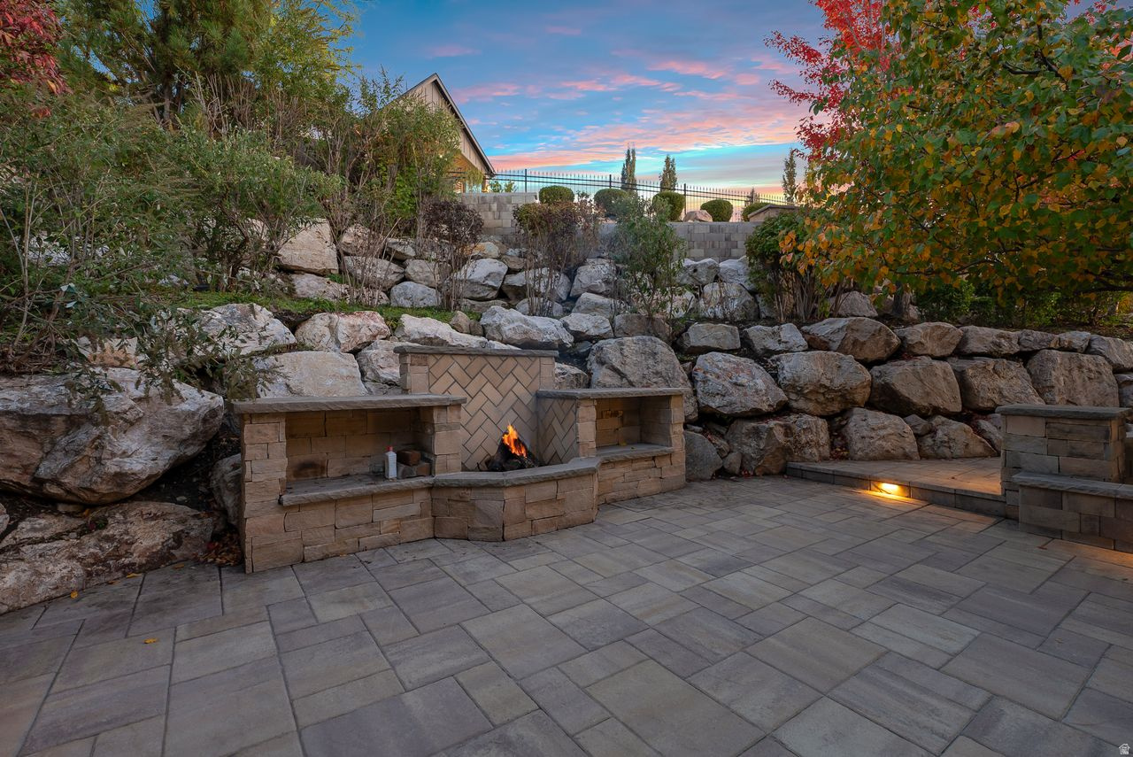 STEEPLE CHASE - Residential