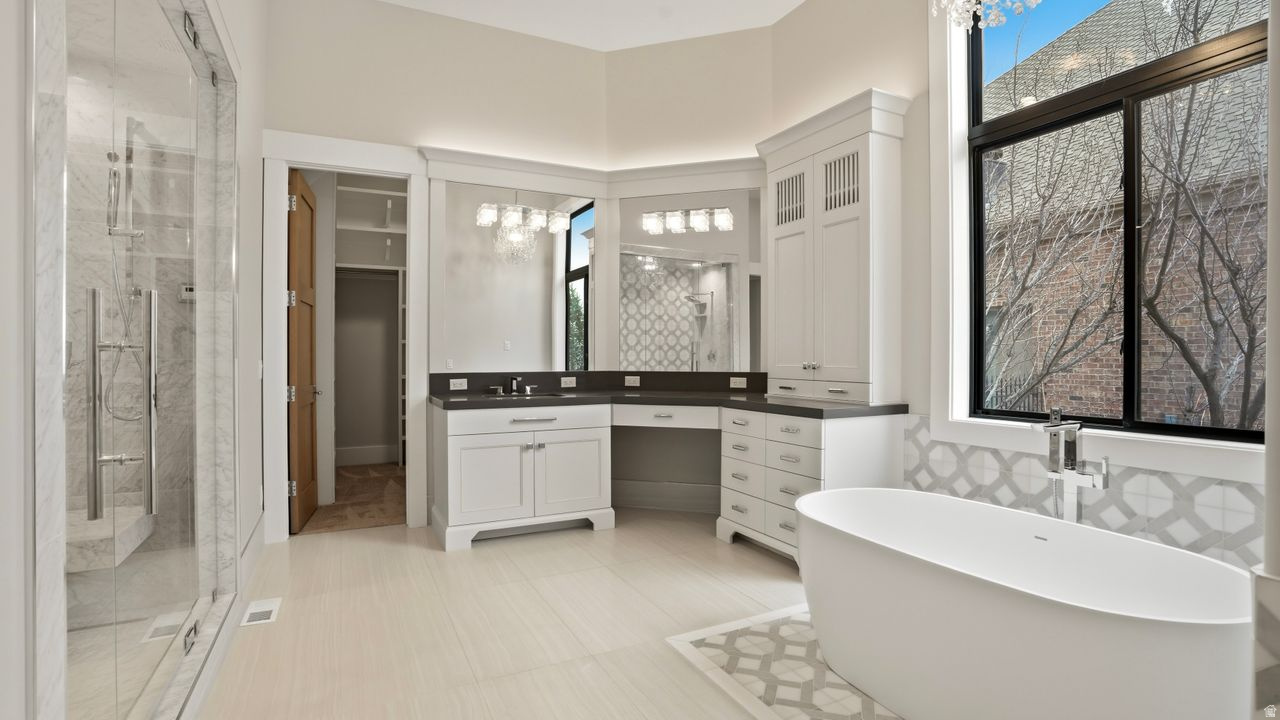 STEEPLE CHASE - Residential