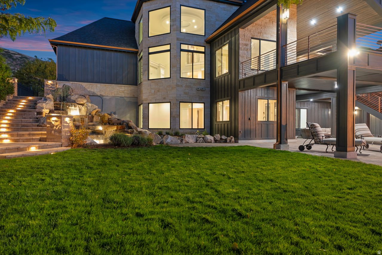 STEEPLE CHASE - Residential