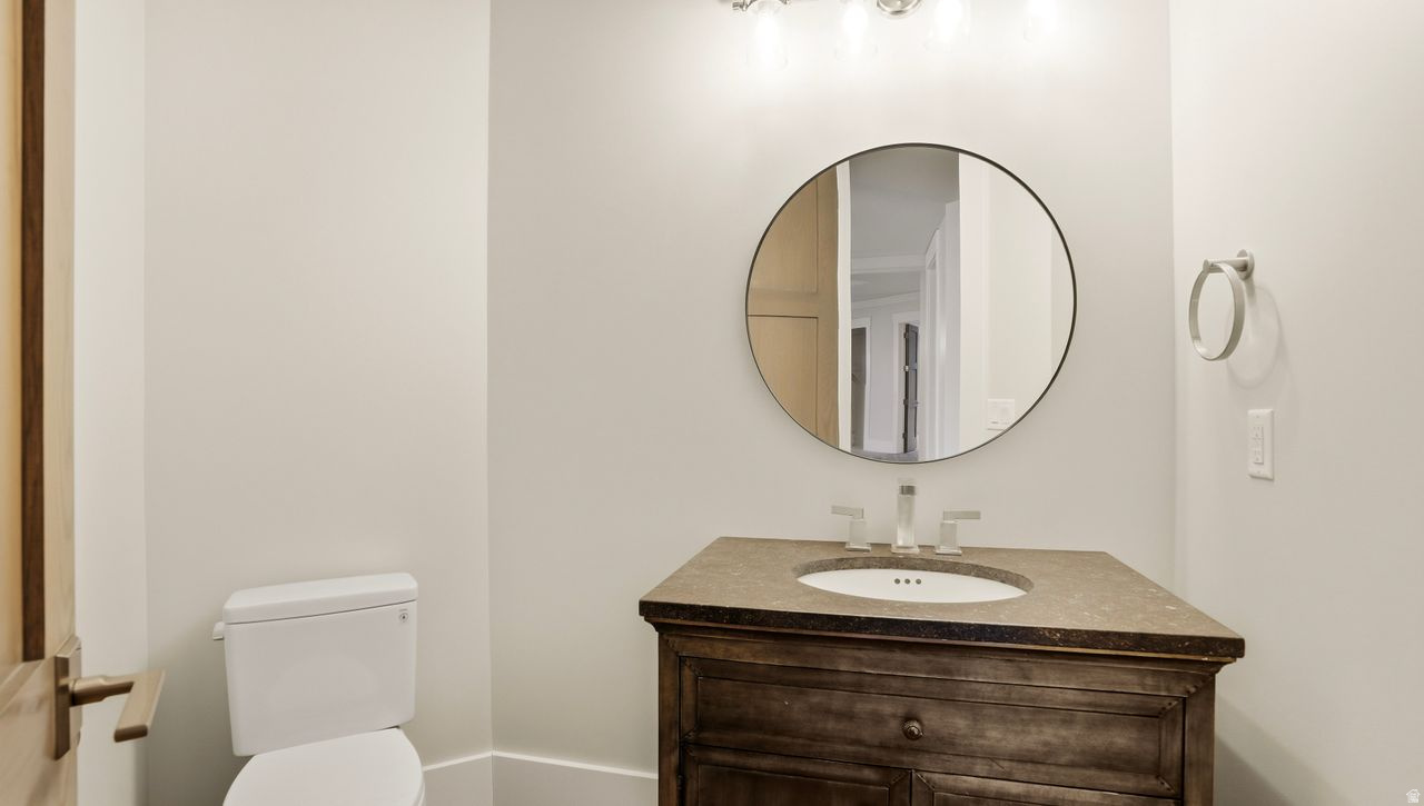 STEEPLE CHASE - Residential