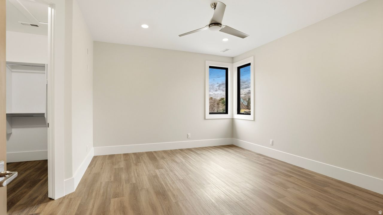 STEEPLE CHASE - Residential