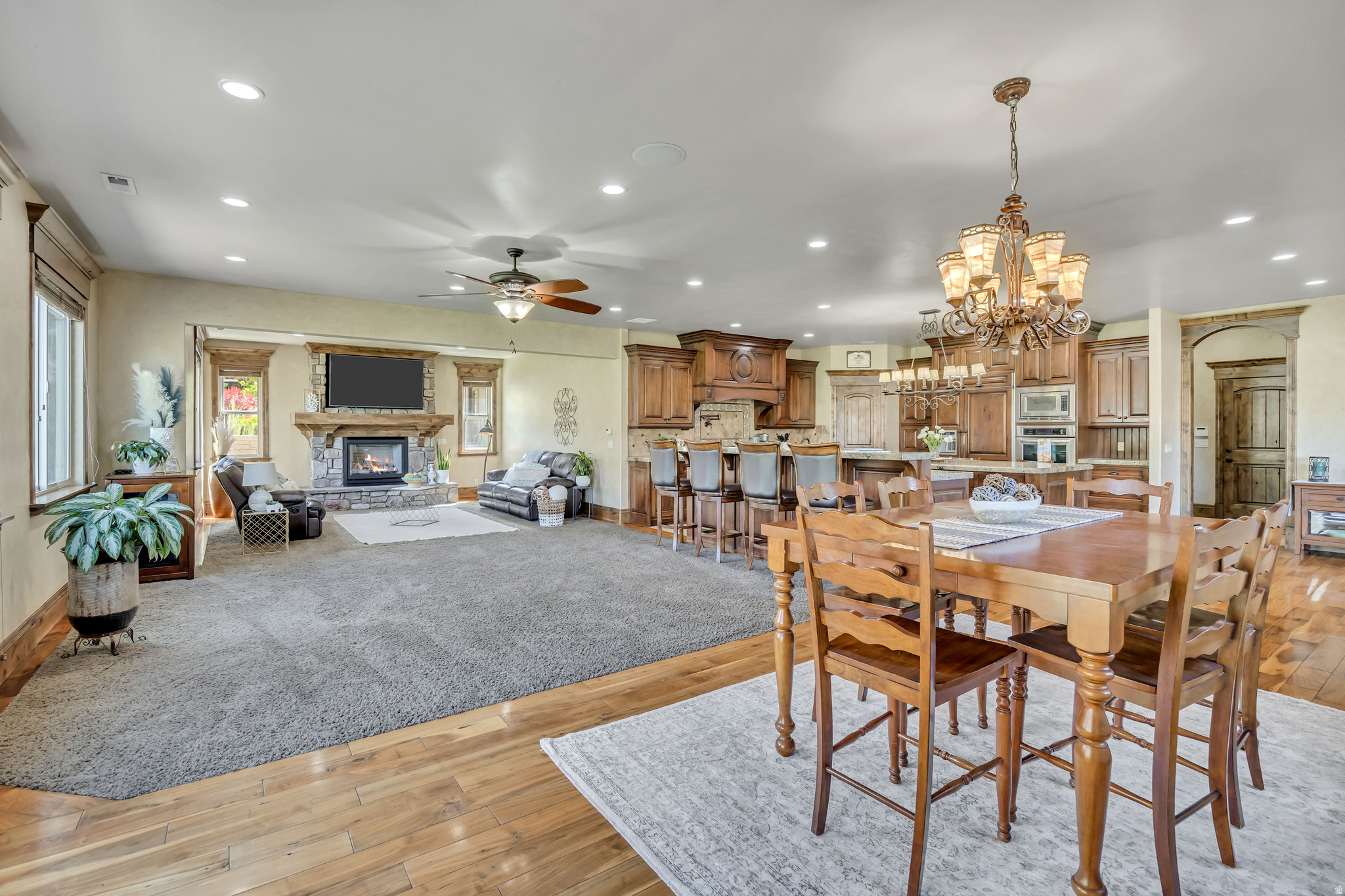 SHADY MEADOWS - Residential