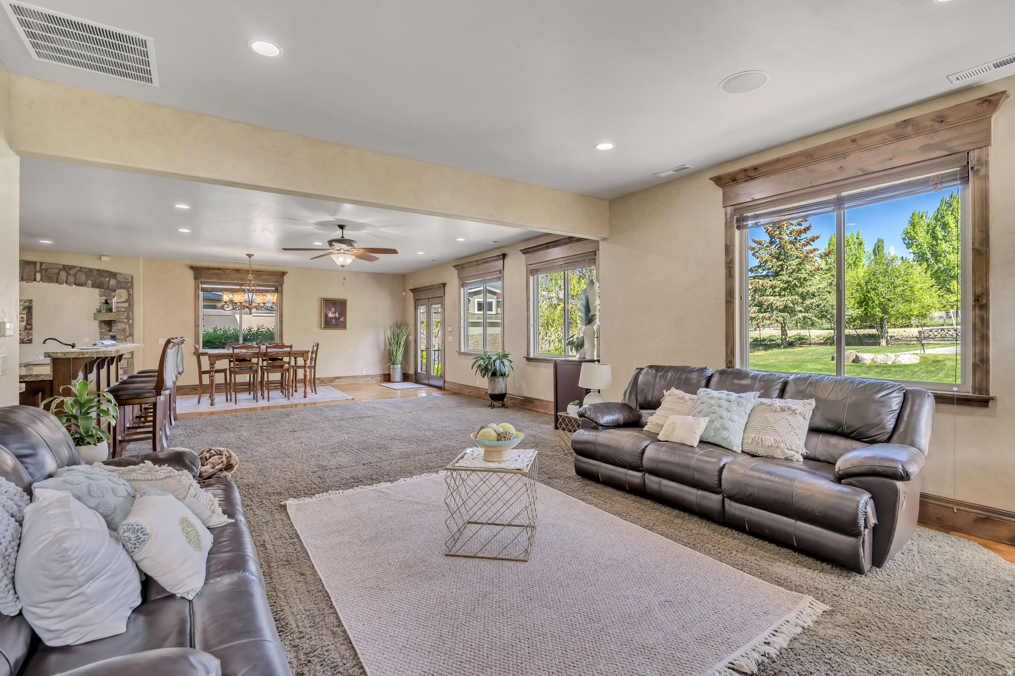 SHADY MEADOWS - Residential