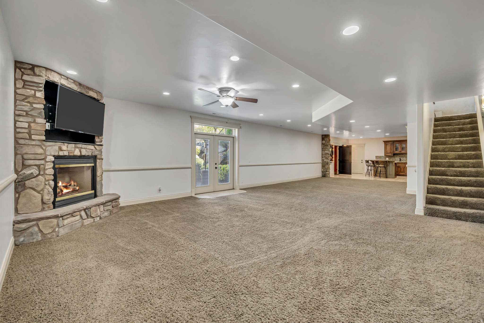 SHADY MEADOWS - Residential