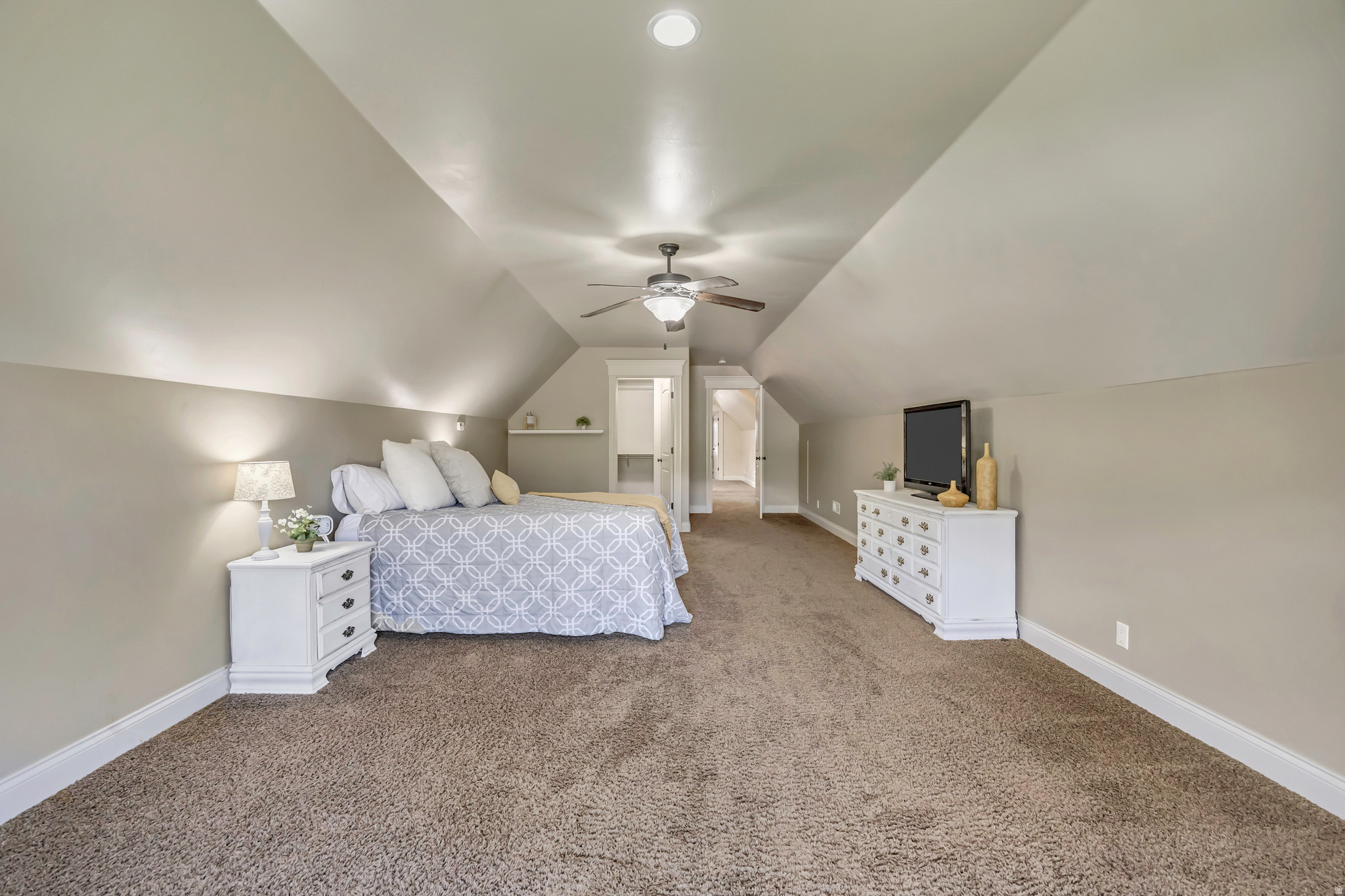 SHADY MEADOWS - Residential