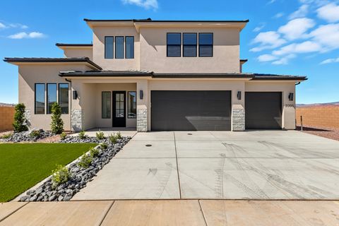 Photo of 3086 S 4850 W, Hurricane, UT 84737 (MLS # 2133136)