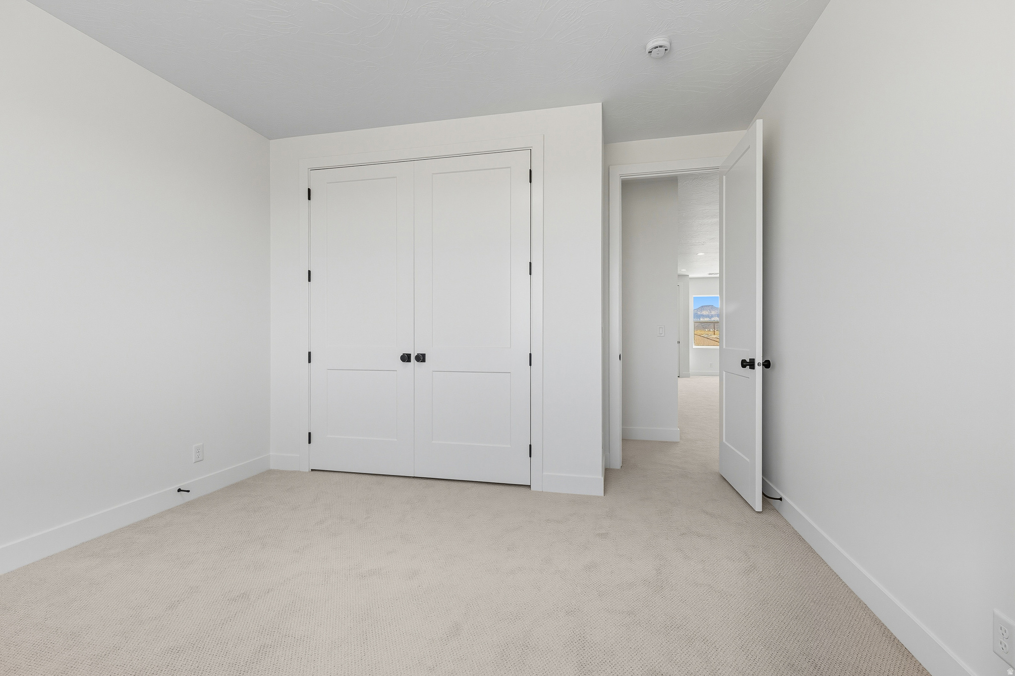 SAND POINT - Residential