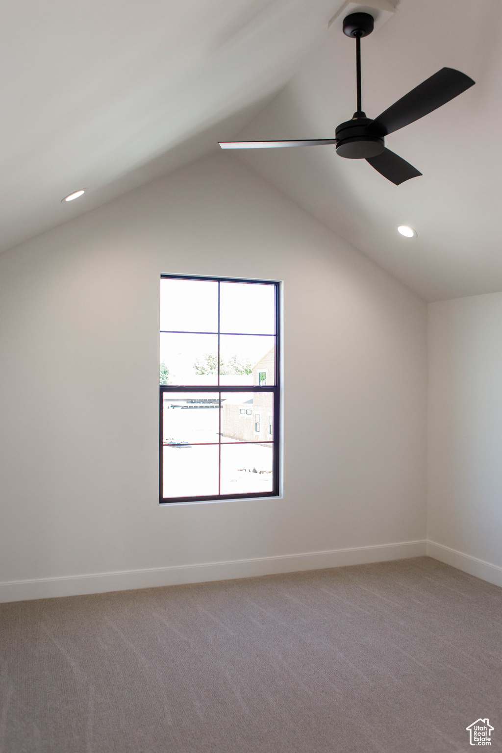 QUEENSRIDGE - Residential
