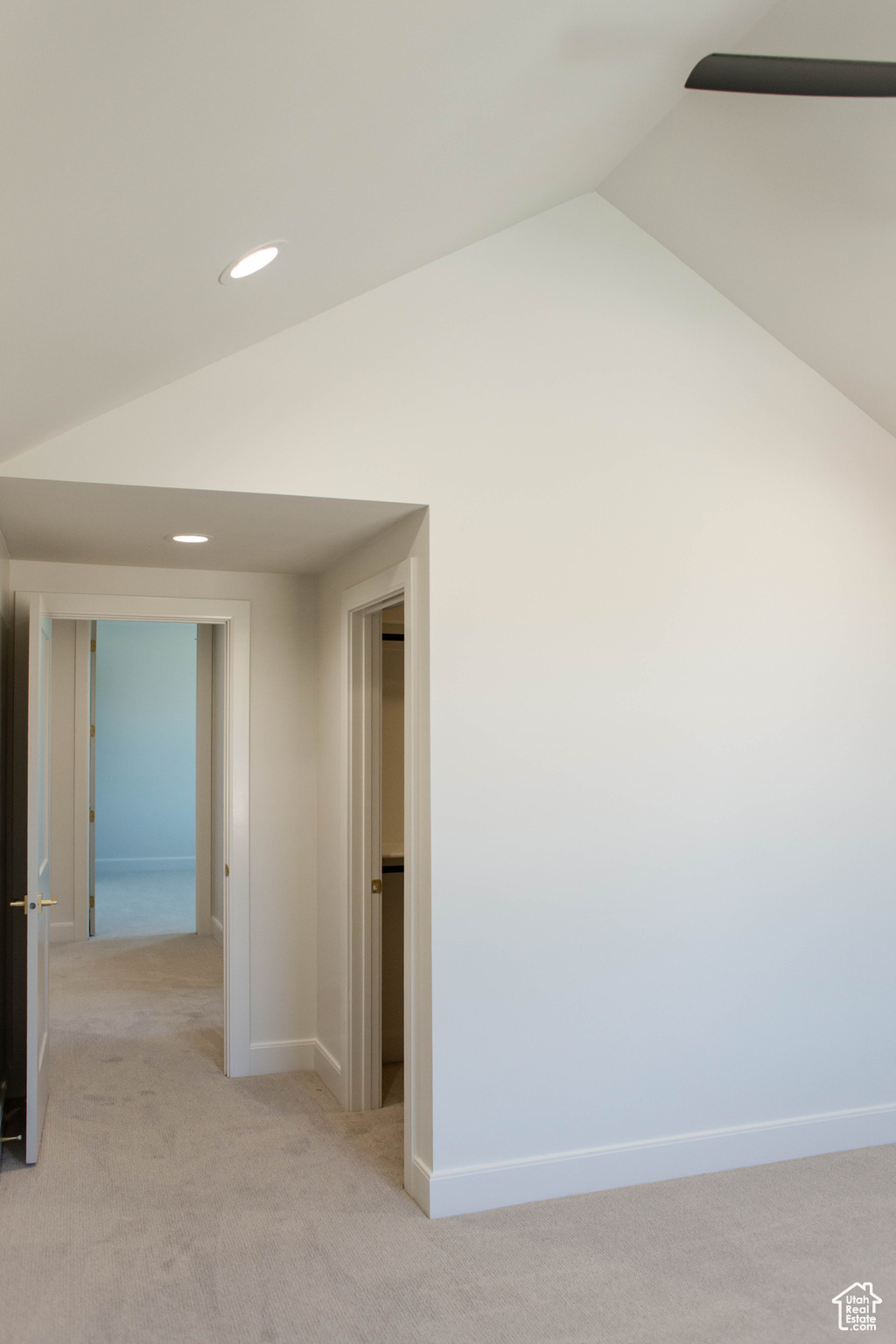 QUEENSRIDGE - Residential