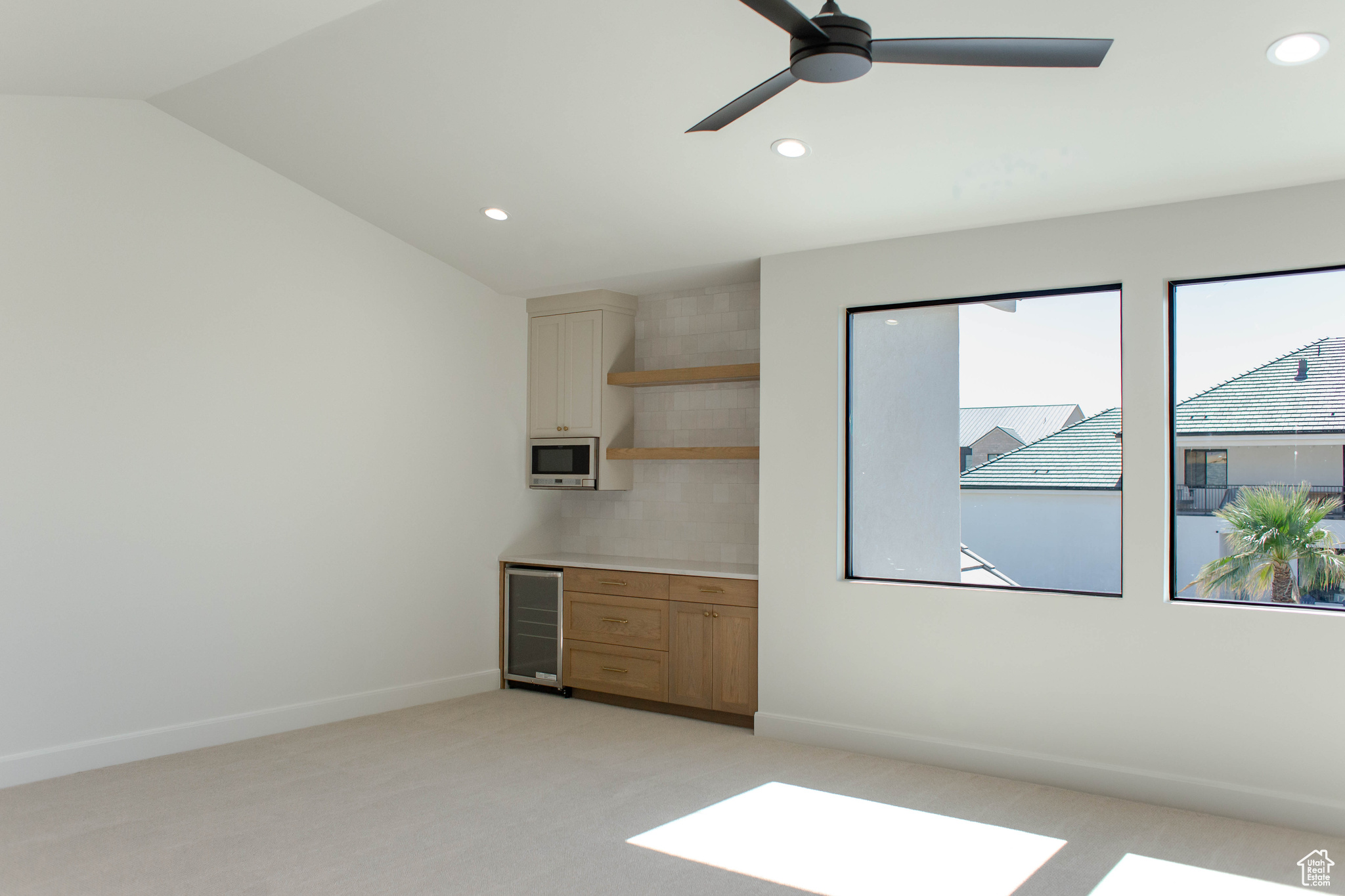QUEENSRIDGE - Residential