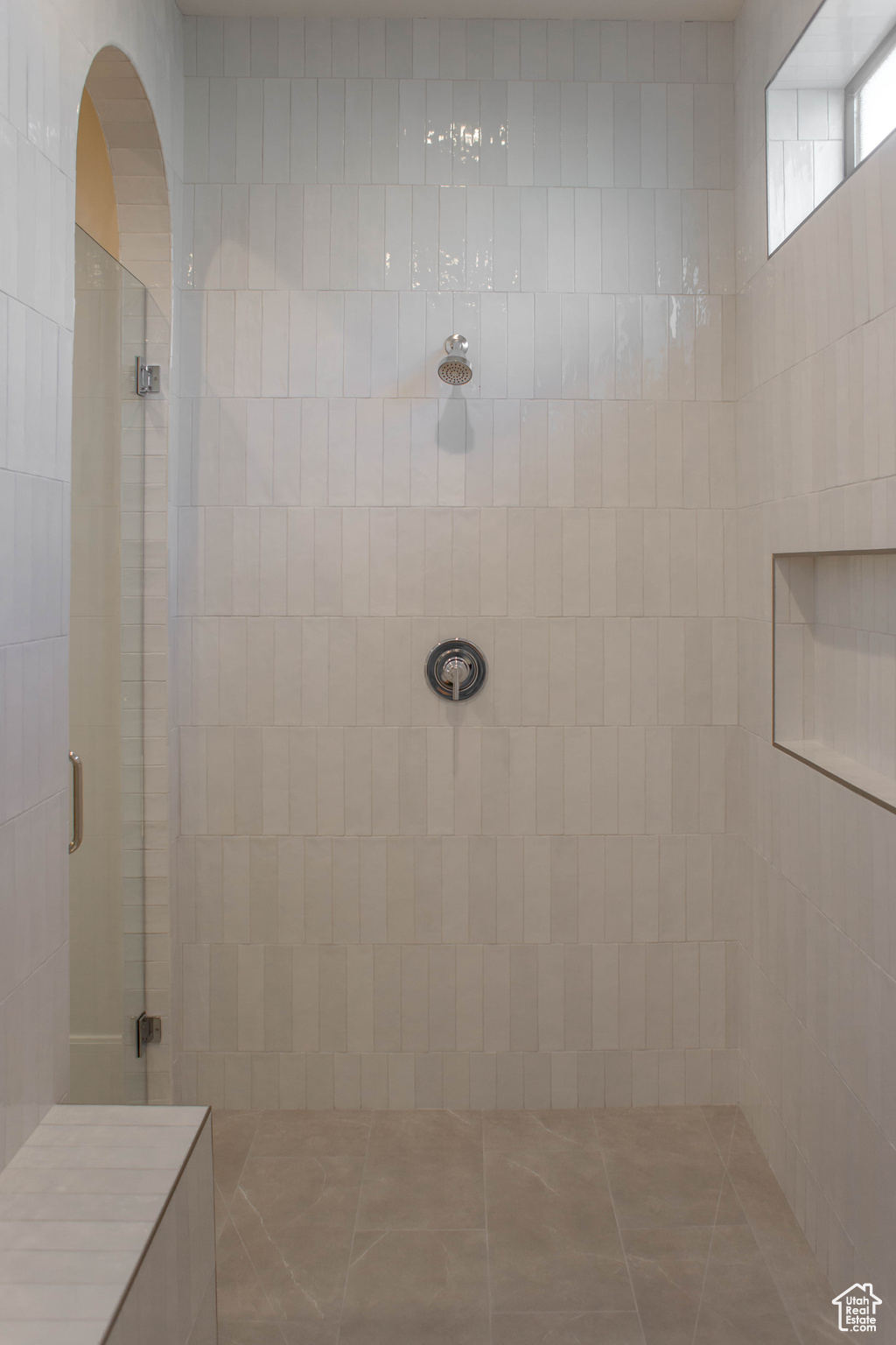 QUEENSRIDGE - Residential