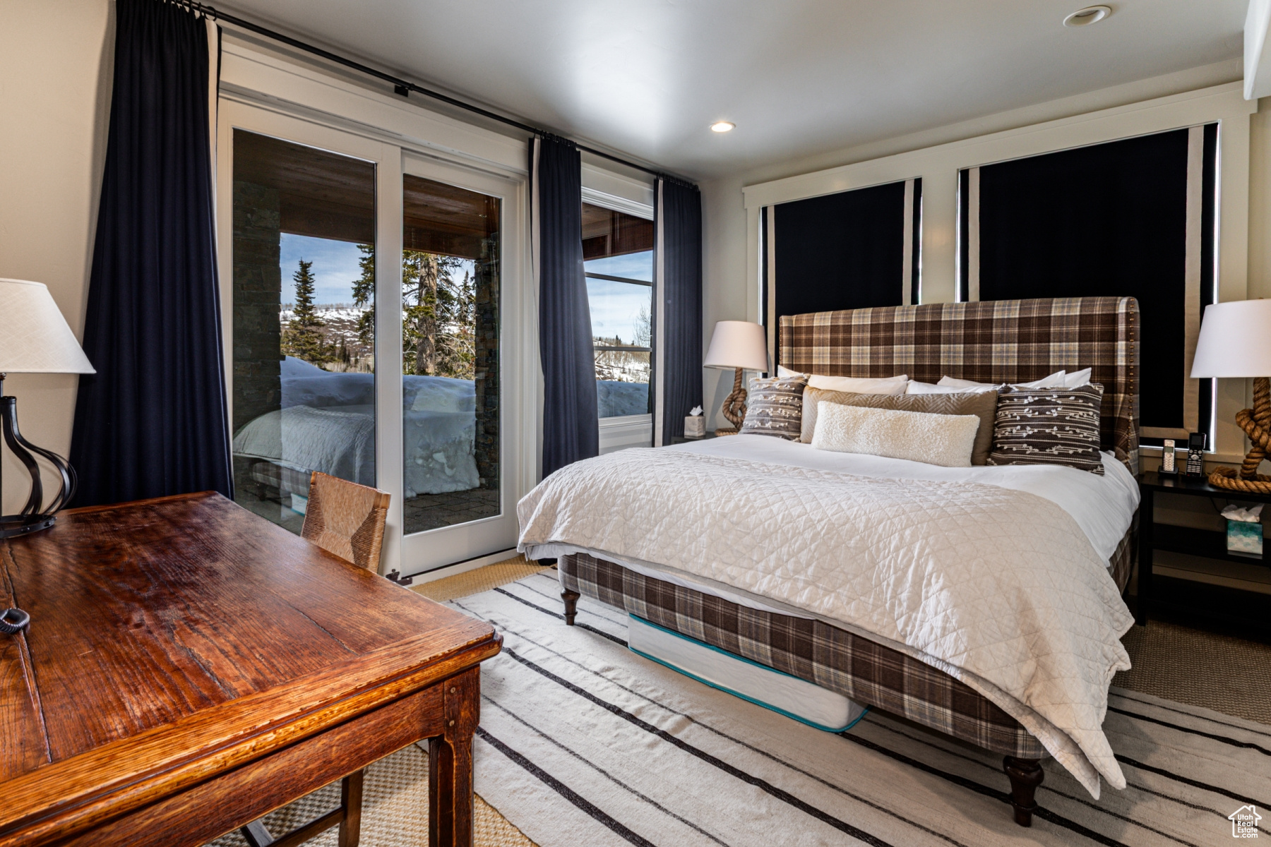 NAKOMA CONDOMINIUM - Residential Lease