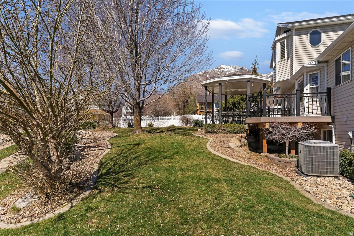 STONEWOOD - Residential