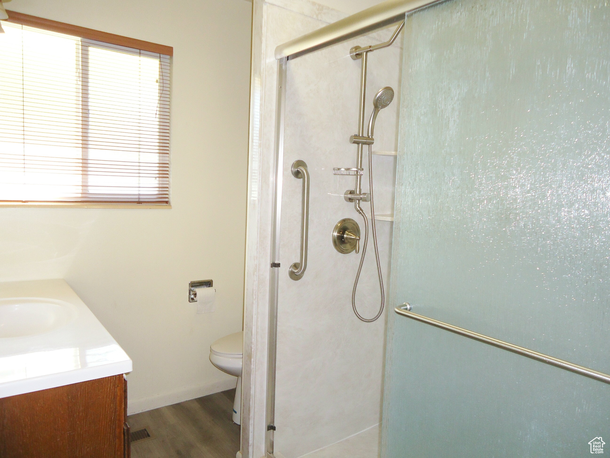 HILLCREST - Residential