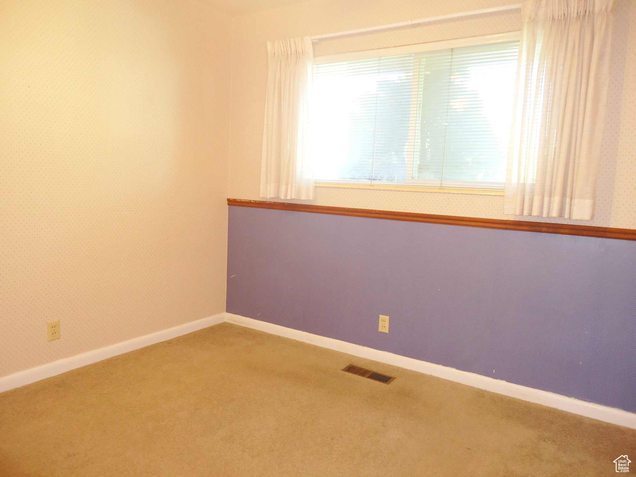 HILLCREST - Residential