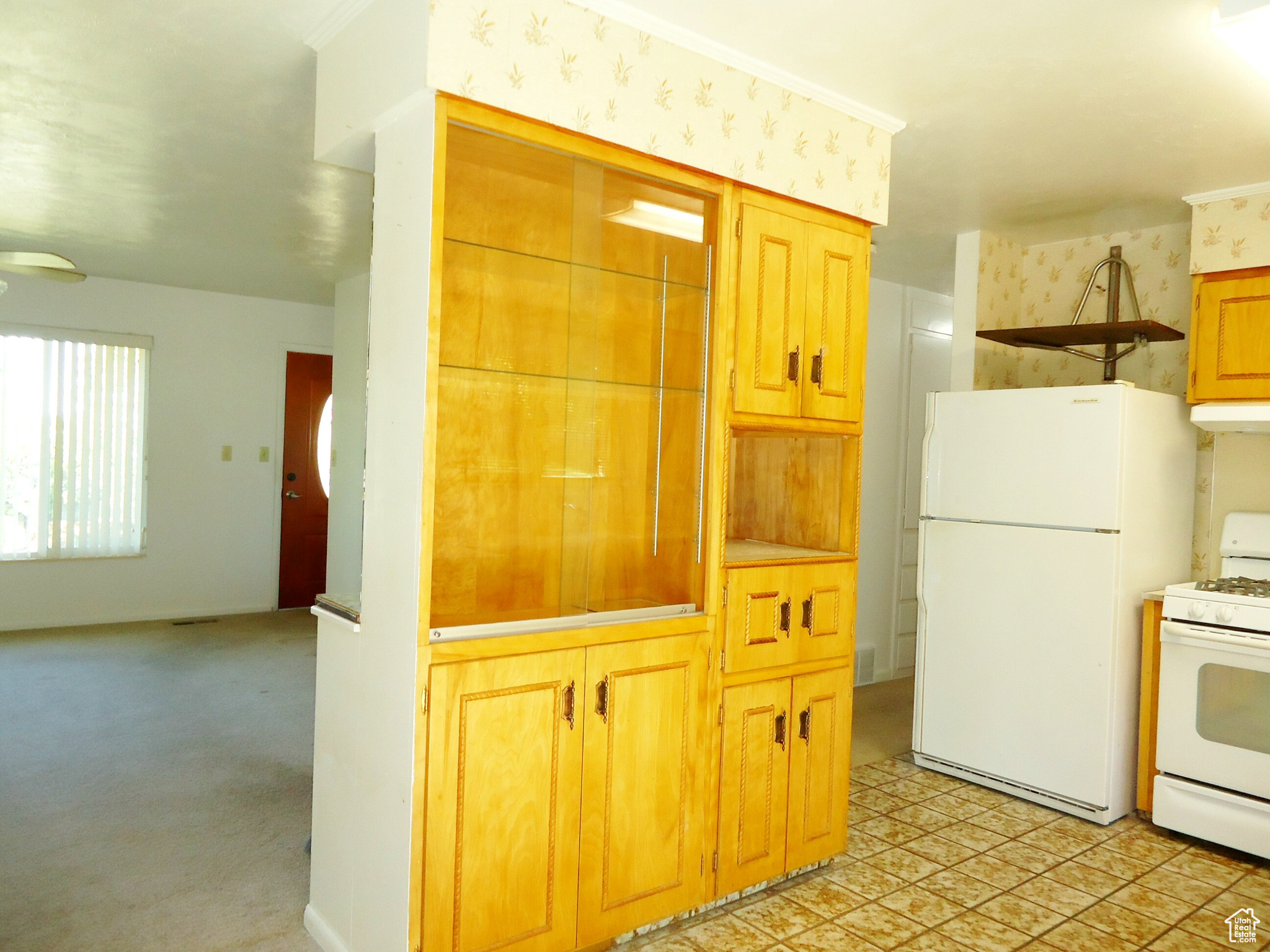 HILLCREST - Residential