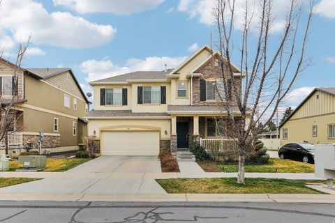 Tiny photo for 566 E 9270 S, Sandy, UT 84070 (MLS # 2142435)