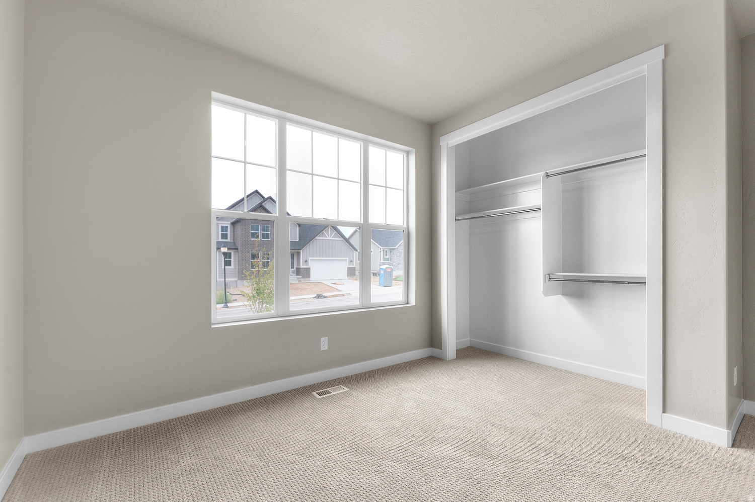 HIDDEN OAKS COLLECTION 608 - Residential