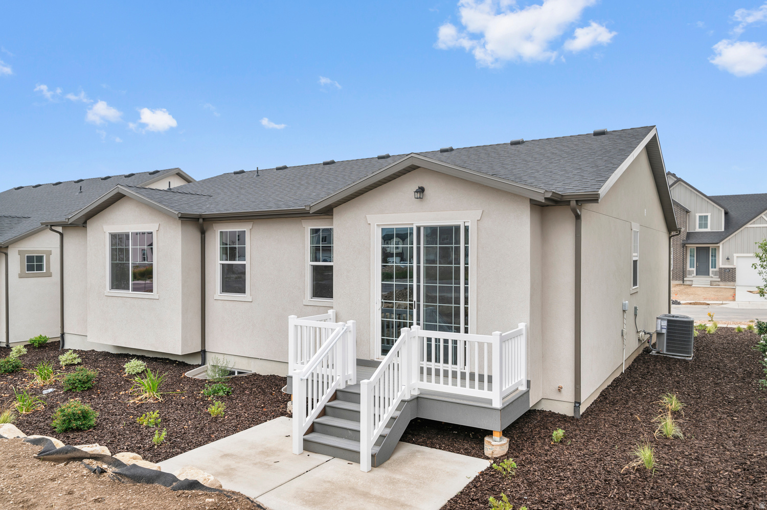 HIDDEN OAKS COLLECTION 608 - Residential