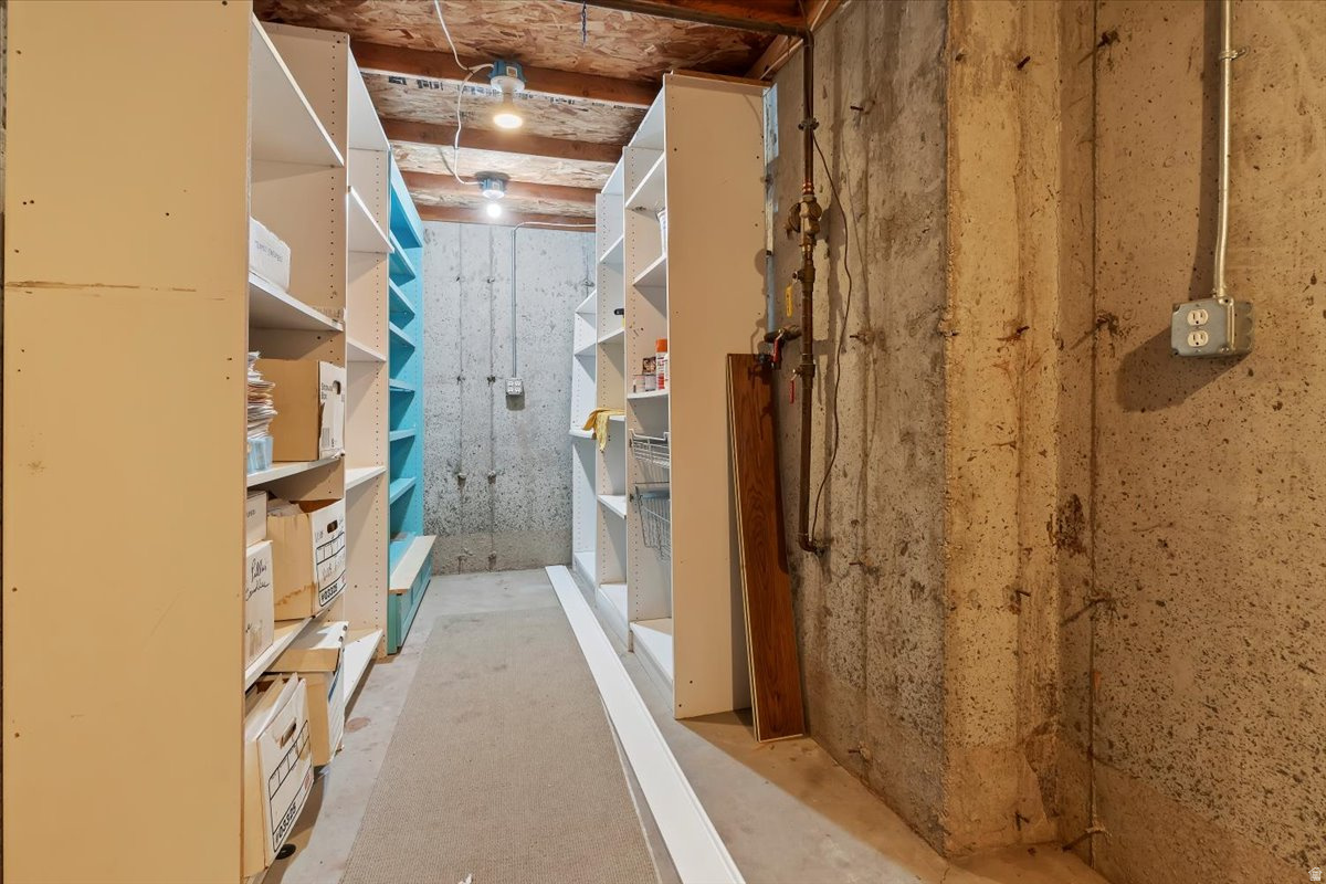 COLTON SUB LOT 3 - Residential