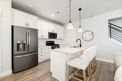 Tiny photo for 6246 BIRCH RUN RD, South Jordan, UT 84009 (MLS # 2180277)