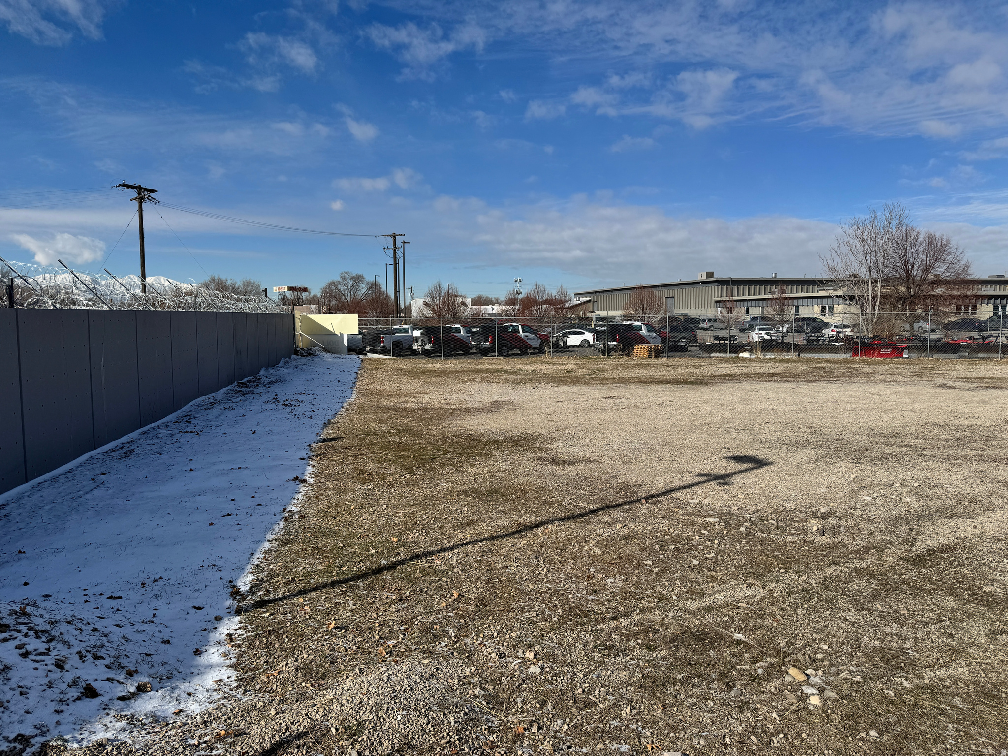 PLAT A BIG FIELD SUR - Commercial Lease