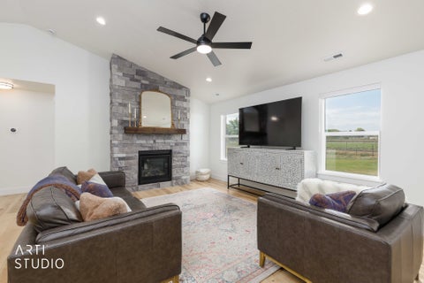 Tiny photo for 3673 W STANMORE DR, Taylor, UT 84401 (MLS # 2178998)