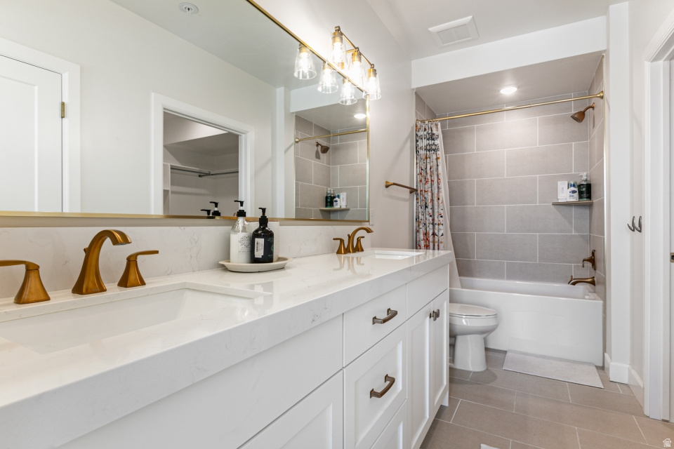 THE STATION - Residential