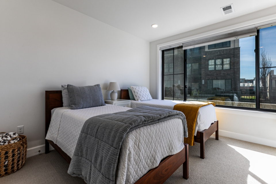 THE STATION - Residential