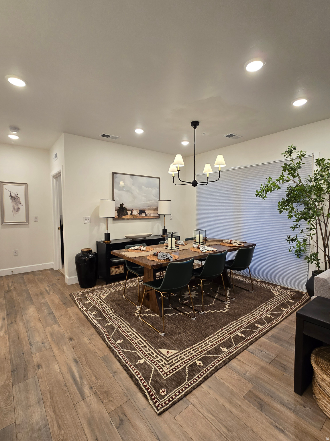 THE STATION - Residential