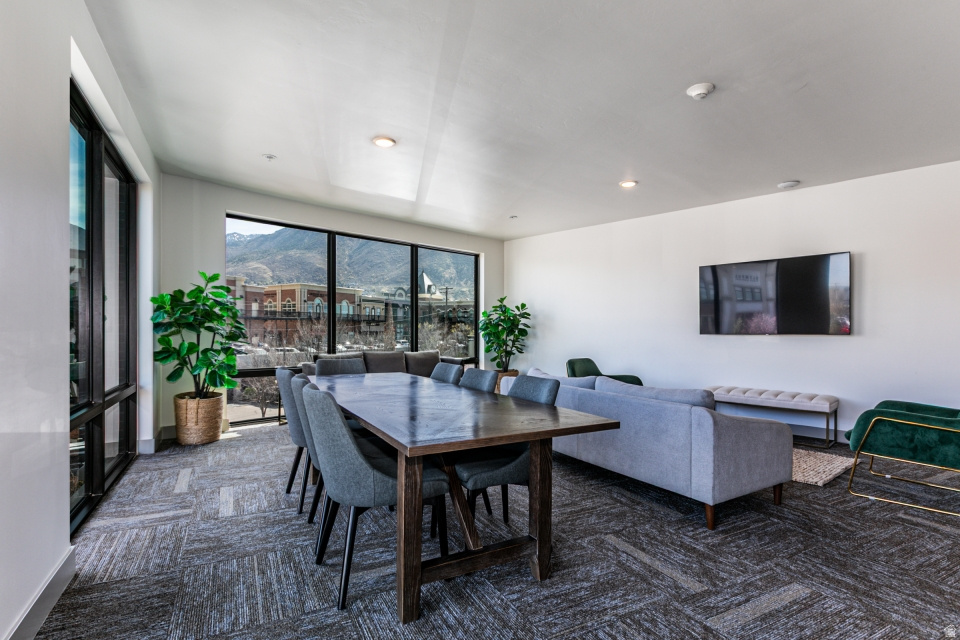 THE STATION - Residential