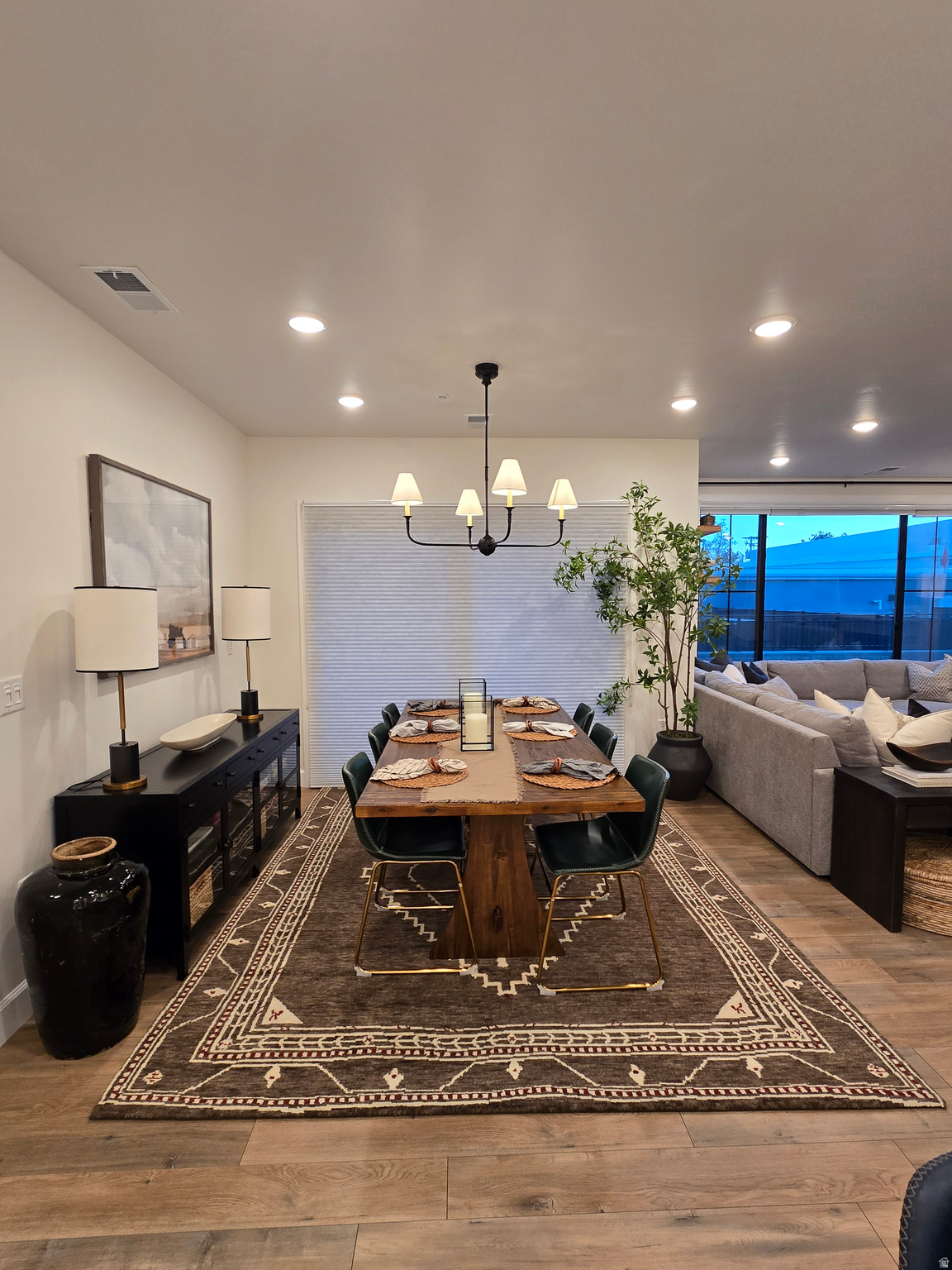 THE STATION - Residential