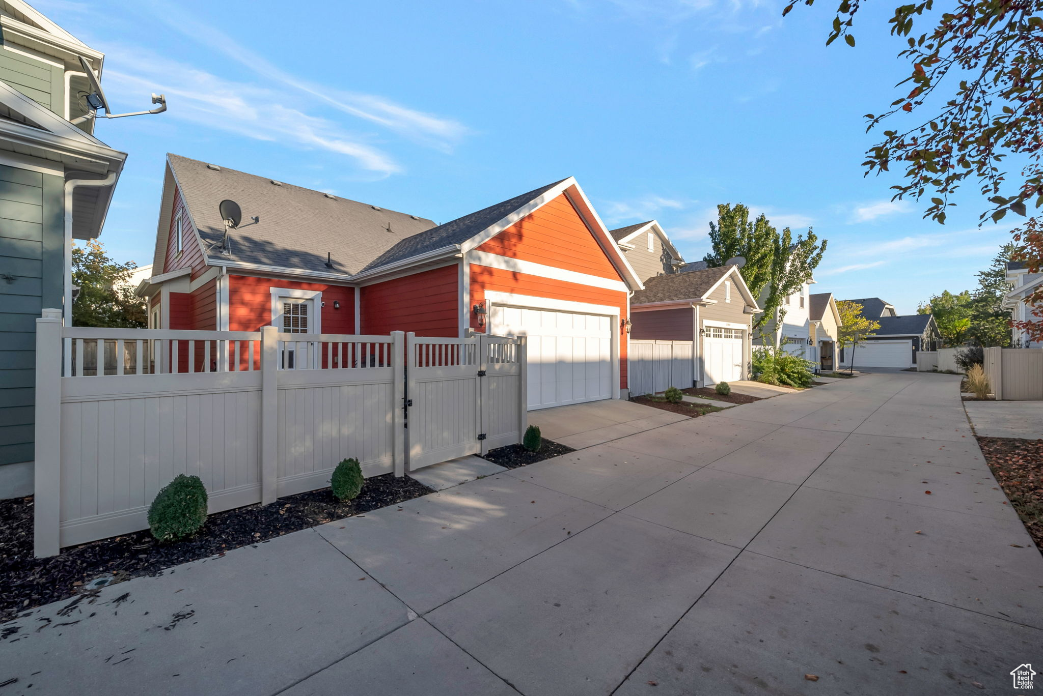 KENNECOTT - Residential