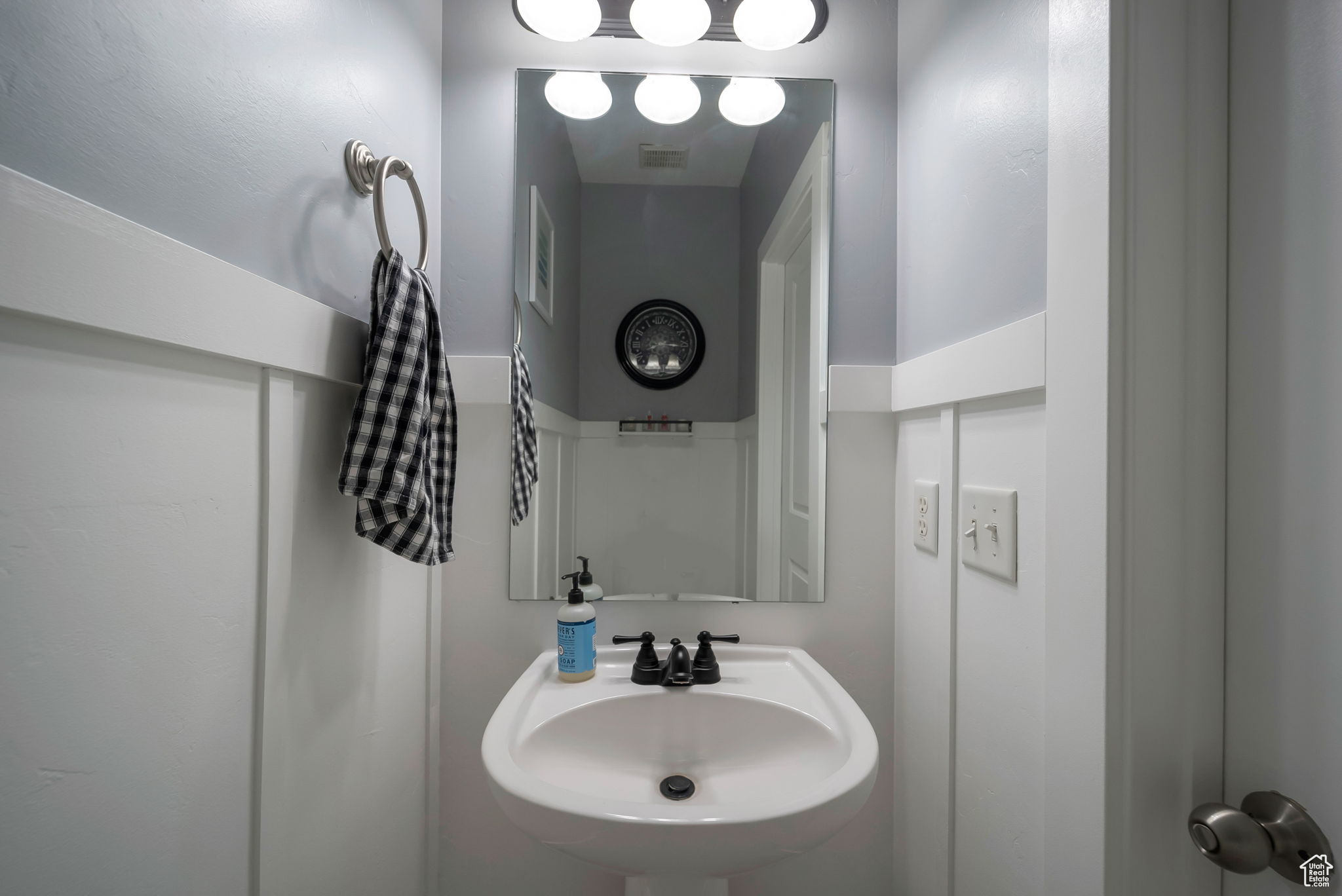 KENNECOTT - Residential