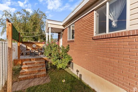 Tiny photo for 235 W 4600 S, Washington Terrace, UT 84405 (MLS # 2113236)