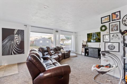 Tiny photo for 235 W 4600 S, Washington Terrace, UT 84405 (MLS # 2113236)