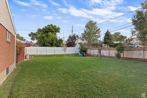 Tiny photo for 235 W 4600 S, Washington Terrace, UT 84405 (MLS # 2113236)